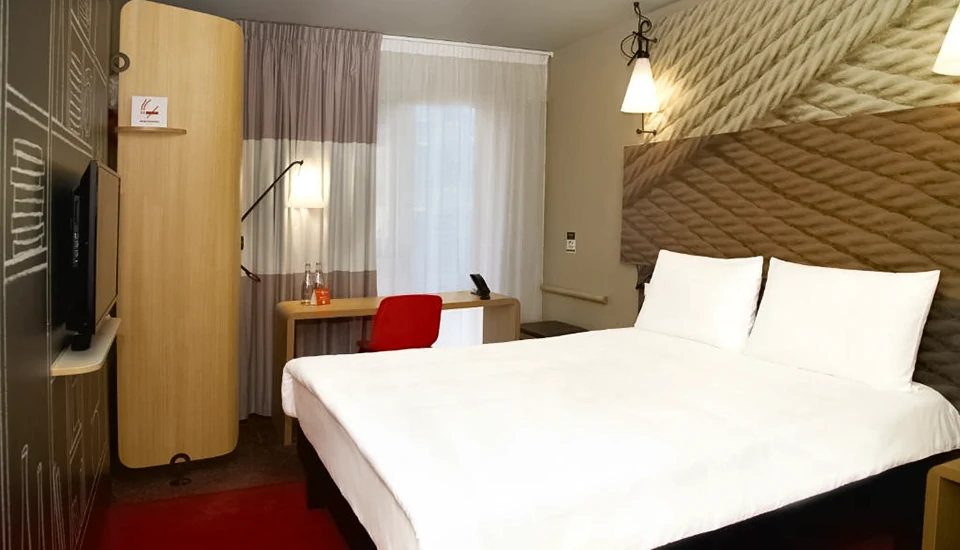 هتل آیبیس استادیوم تفلیس